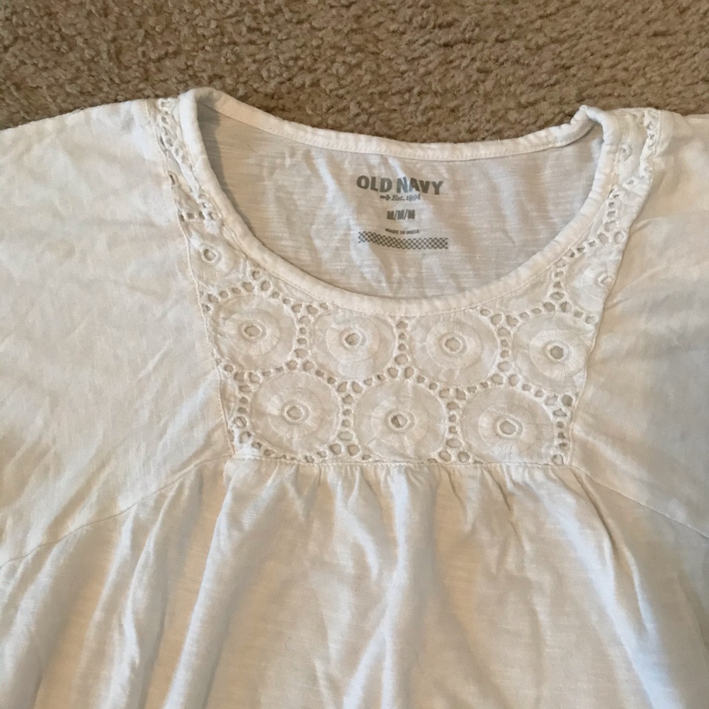 White Old Navy Tshirt